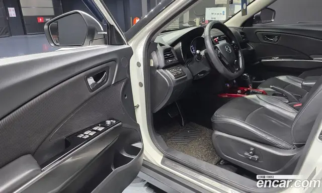 SsangYong TIBOLI 2018 1.6 автомат (гидро), миниатюра 10
