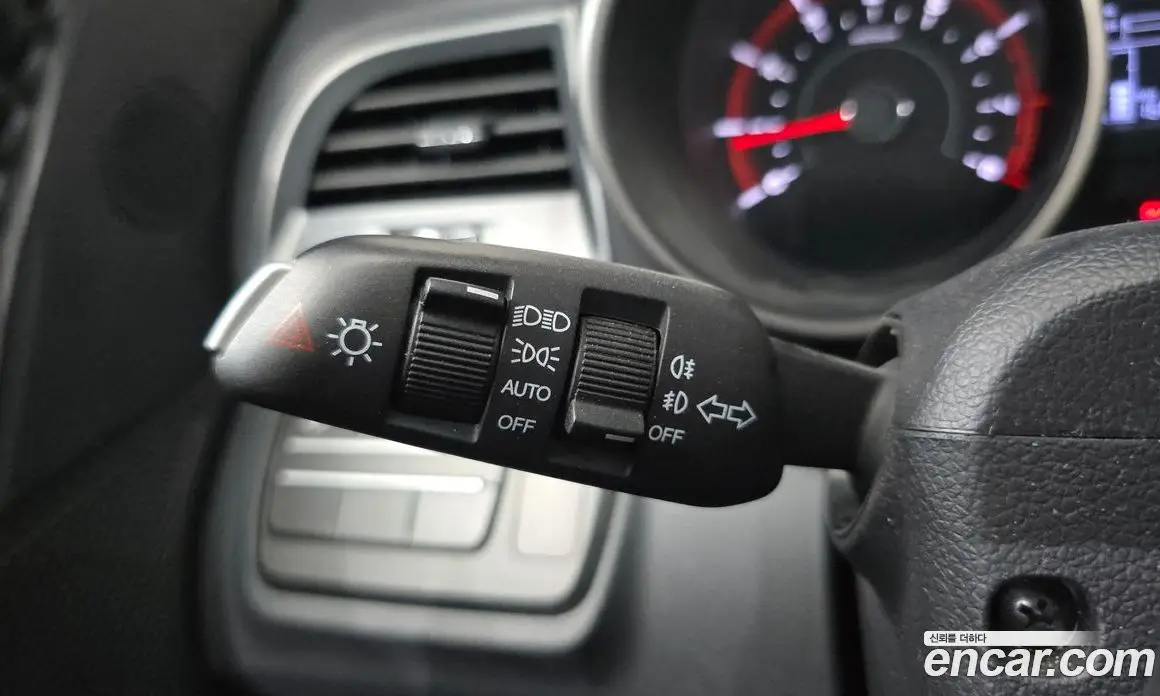 SsangYong TIBOLI 2018 1.6 автомат (гидро), фото 27