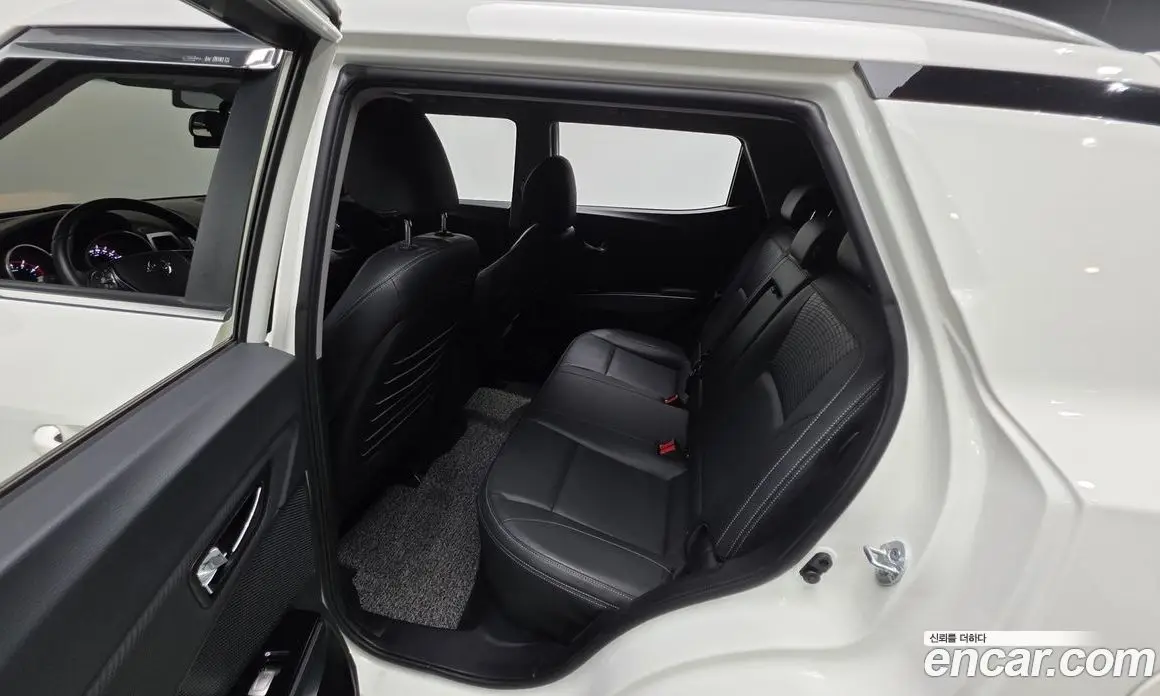 SsangYong TIBOLI 2018 1.6 автомат (гидро), фото 16