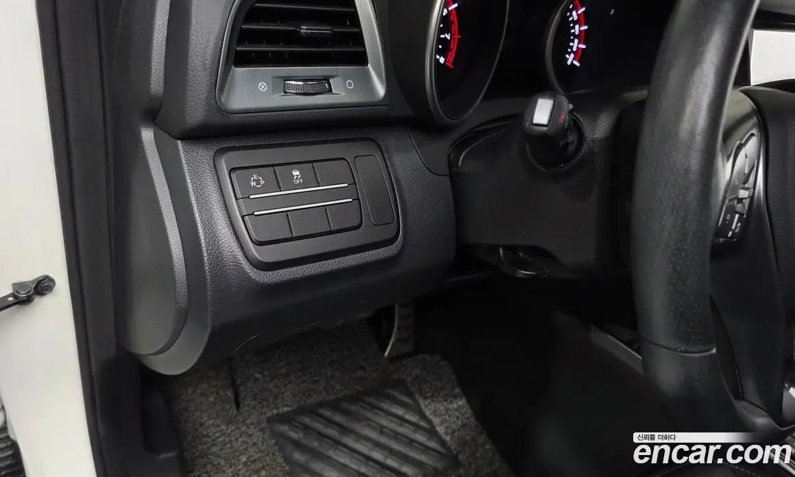 SsangYong TIBOLI 2018 1.6 автомат (гидро), фото 29