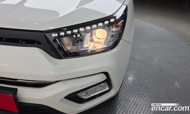 SsangYong TIBOLI 2018 1.6 автомат (гидро), миниатюра 8