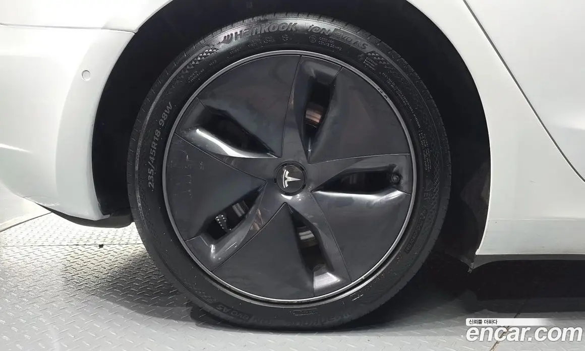 Tesla Model 3 2020 0.1 автомат (гидро), фото 5 Tesla Model 3 2020 0.1 автомат (гидро), фото 5