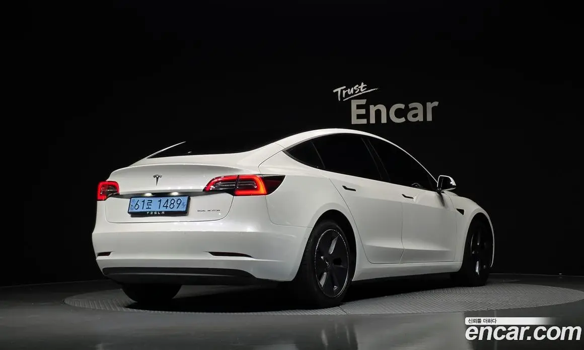 Tesla Model 3 2022 0.2 автомат (гидро), фото 1 Tesla Model 3 2022 0.2 автомат (гидро), фото 1
