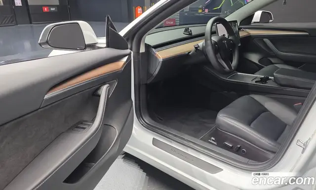 Tesla Model 3 2022 0.2 автомат (гидро), миниатюра 12