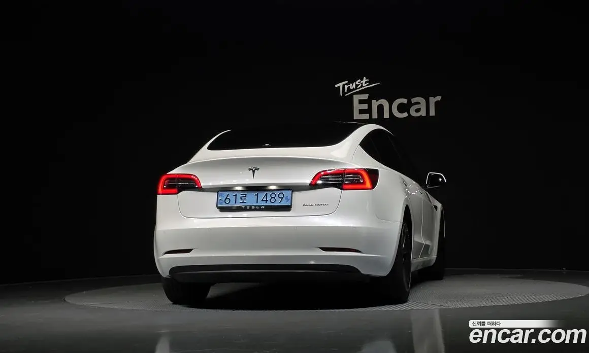 Tesla Model 3 2022 0.2 автомат (гидро), фото 3 Tesla Model 3 2022 0.2 автомат (гидро), фото 3
