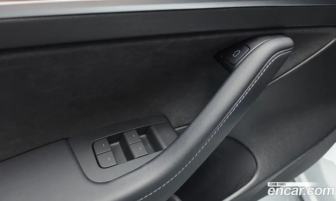 Tesla Model 3 2022 0.2 автомат (гидро), фото 28 Tesla Model 3 2022 0.2 автомат (гидро), фото 28