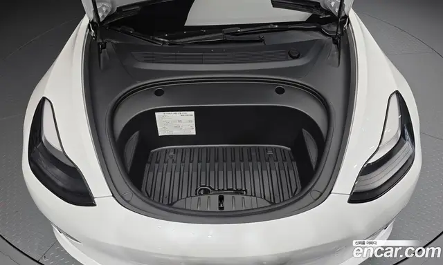 Tesla Model 3 2022 0.2 автомат (гидро), миниатюра 5 Tesla Model 3 2022 0.2 автомат (гидро), миниатюра 5