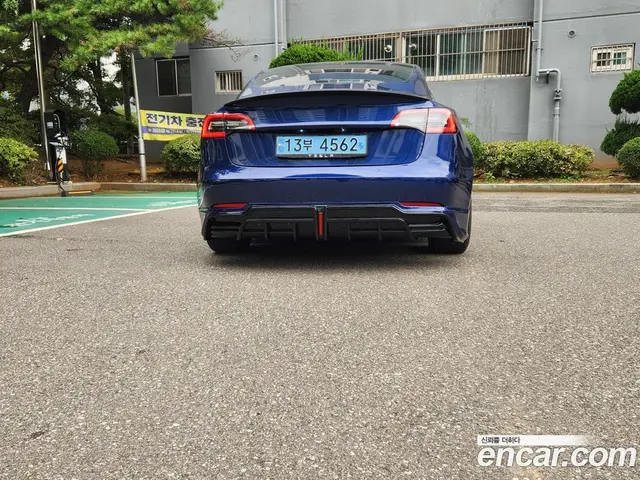 Tesla Model 3 2022 автомат (гидро), миниатюра 2 Tesla Model 3 2022 автомат (гидро), миниатюра 2