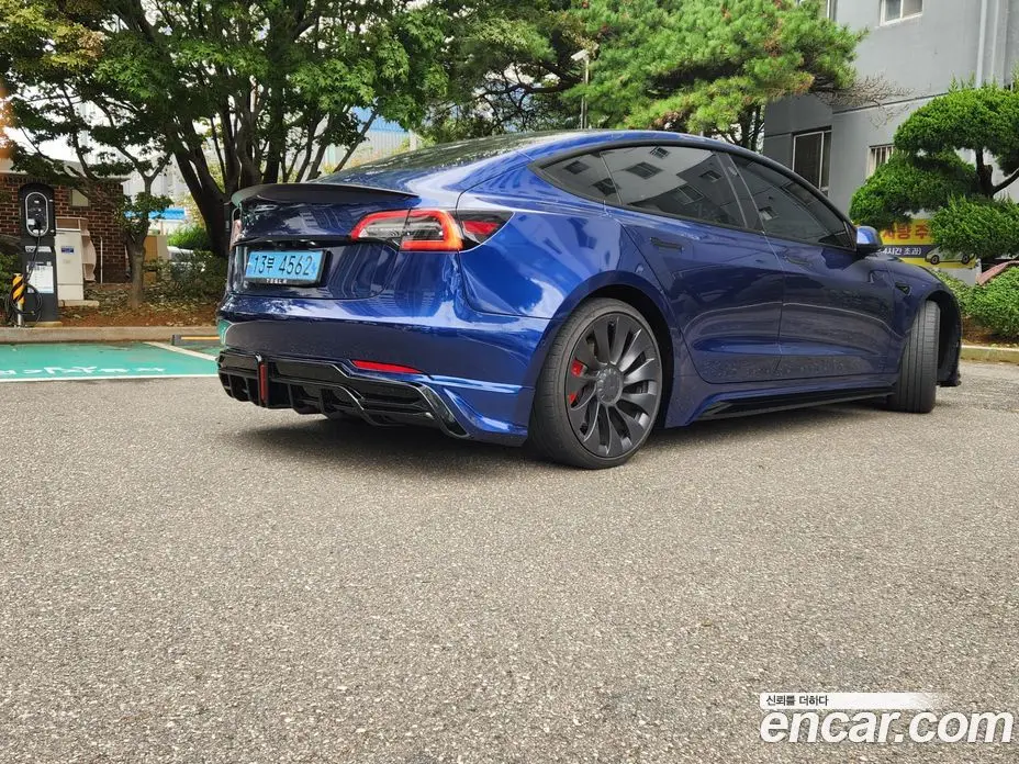 Tesla Model 3 2022 автомат (гидро), фото 4 Tesla Model 3 2022 автомат (гидро), фото 4