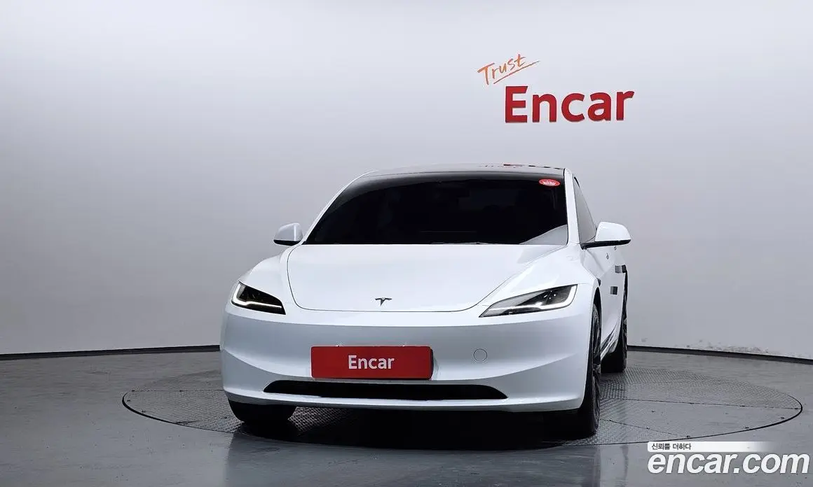 Tesla Model 3 2024 0.2 автомат (гидро), фото 3 Tesla Model 3 2024 0.2 автомат (гидро), фото 3