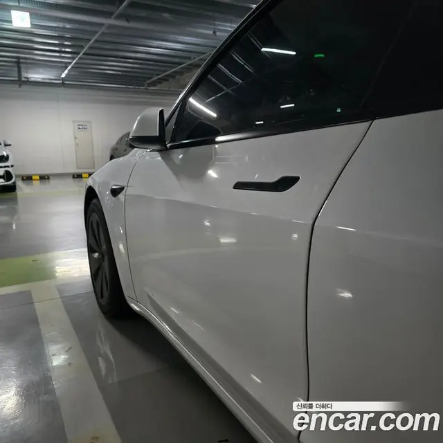Tesla Model 3 2025 0.2 автомат (гидро), миниатюра 5 Tesla Model 3 2025 0.2 автомат (гидро), миниатюра 5