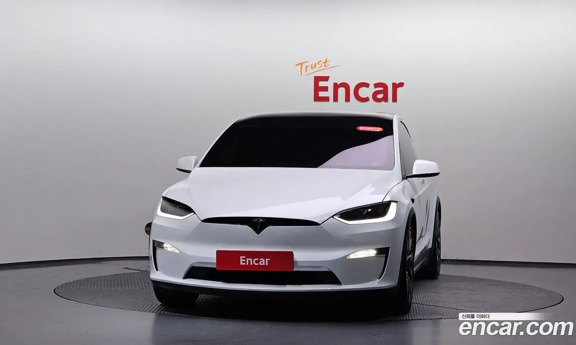 Tesla Model X 2023 0.3 автомат (гидро), фото 2 Tesla Model X 2023 0.3 автомат (гидро), фото 2