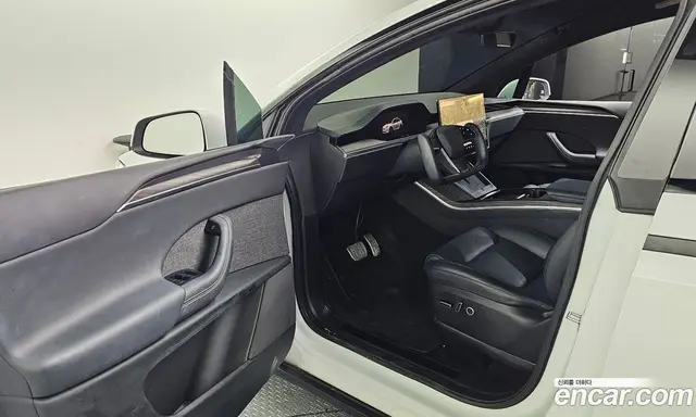 Tesla Model X 2023 0.3 автомат (гидро), миниатюра 12