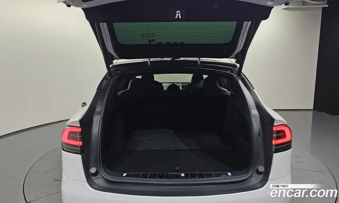Tesla Model X 2023 0.3 автомат (гидро), фото 22 Tesla Model X 2023 0.3 автомат (гидро), фото 22