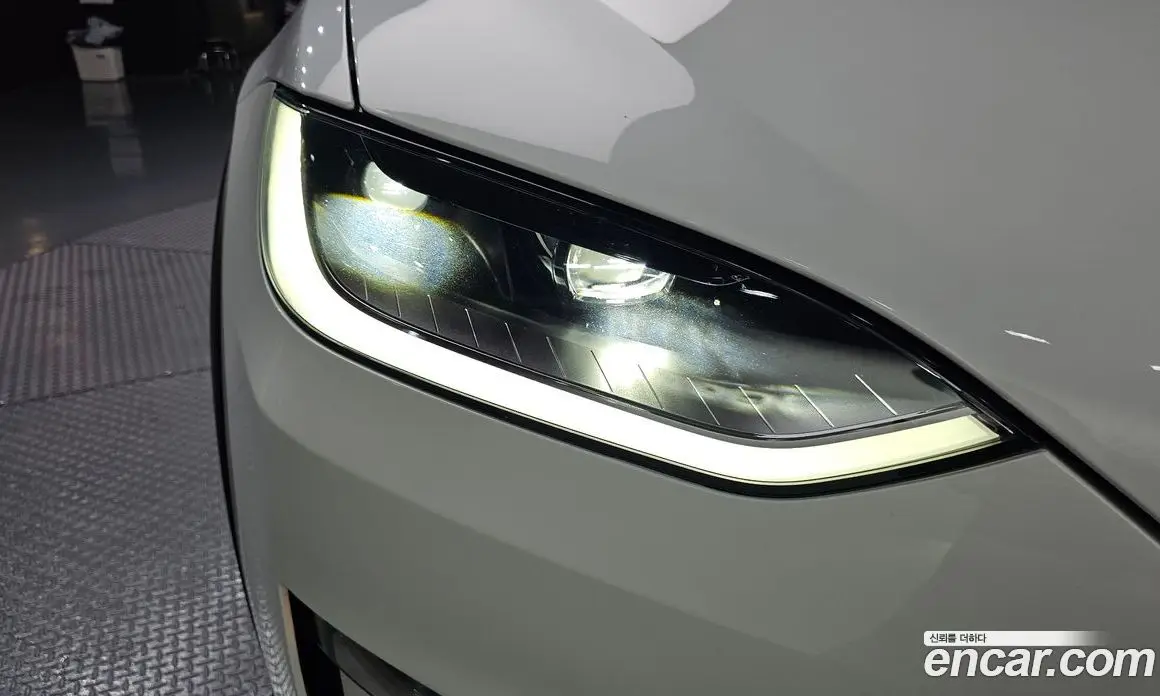 Tesla Model X 2023 0.3 автомат (гидро), фото 7 Tesla Model X 2023 0.3 автомат (гидро), фото 7