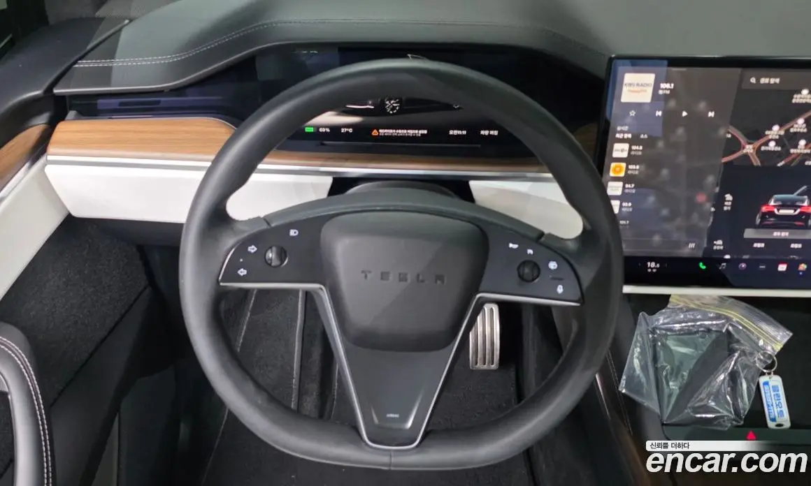 Tesla Model X 2023 0.3 автомат (гидро), фото 13 Tesla Model X 2023 0.3 автомат (гидро), фото 13