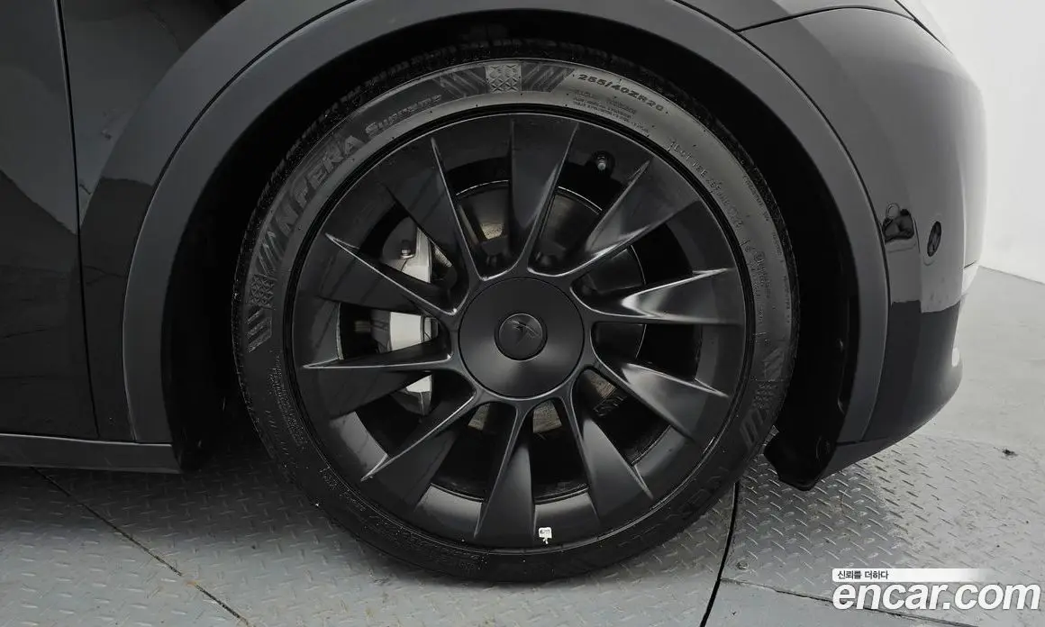 Tesla Model Y 2022 0.2 автомат (гидро), фото 7