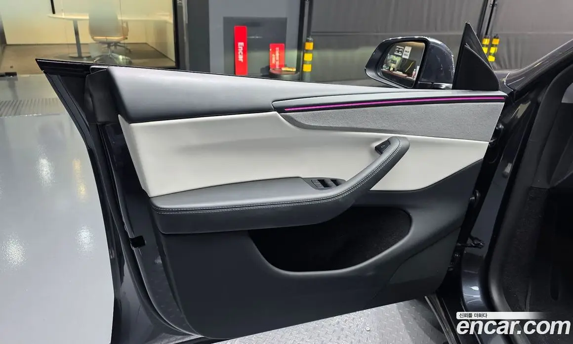 Tesla Model Y 2025 0.2 автомат (гидро), фото 14 Tesla Model Y 2025 0.2 автомат (гидро), фото 14