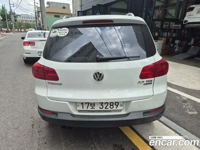 Volkswagen Tiguan 2014 2.0 автомат (гидро), миниатюра 4 Volkswagen Tiguan 2014 2.0 автомат (гидро), миниатюра 4