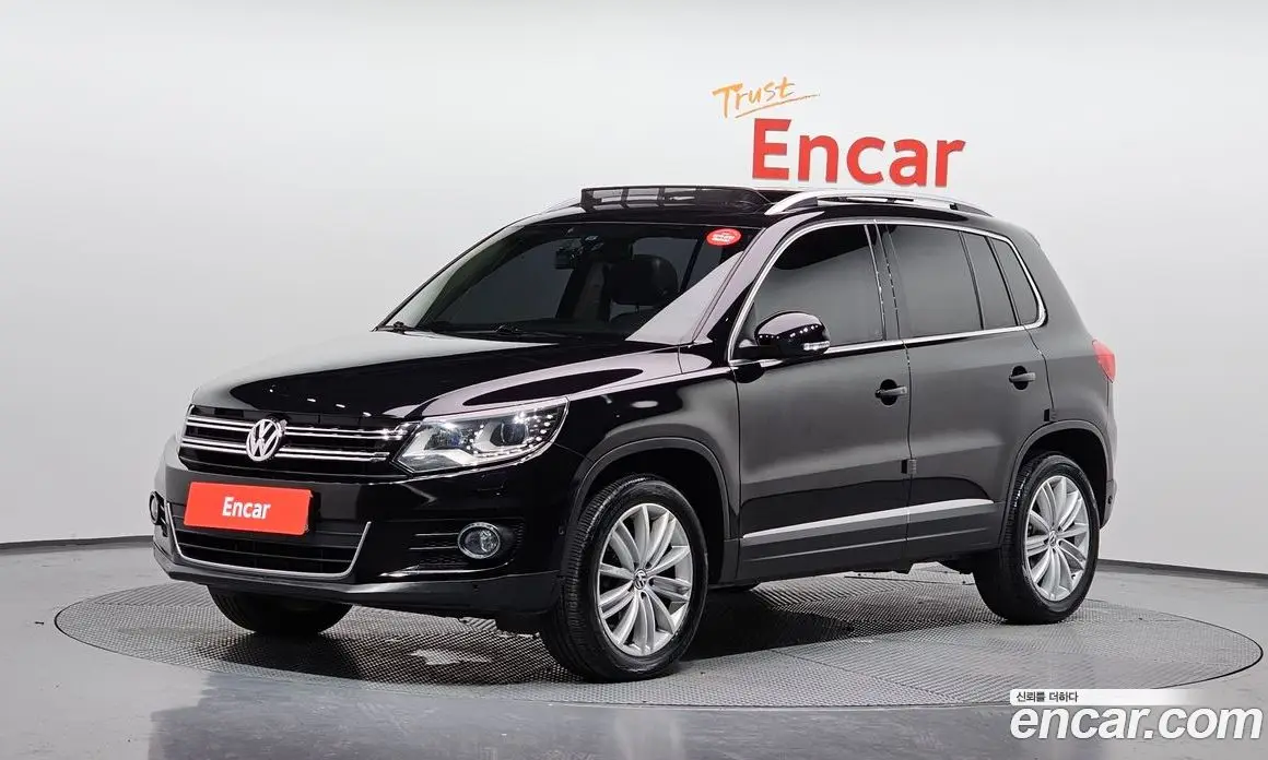 Volkswagen Tiguan 2015 2.0 автомат (гидро), фото 1 Volkswagen Tiguan 2015 2.0 автомат (гидро), фото 1