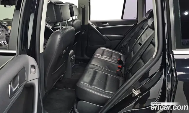 Volkswagen Tiguan 2015 2.0 автомат (гидро), миниатюра 12