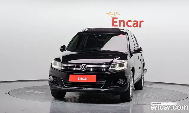 Volkswagen Tiguan 2015 2.0 автомат (гидро), миниатюра 3 Volkswagen Tiguan 2015 2.0 автомат (гидро), миниатюра 3