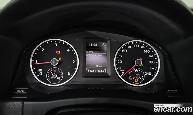 Volkswagen Tiguan 2015 2.0 автомат (гидро), миниатюра 8 Volkswagen Tiguan 2015 2.0 автомат (гидро), миниатюра 8