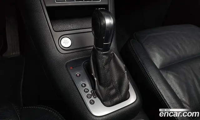 Volkswagen Tiguan 2015 2.0 автомат (гидро), миниатюра 9 Volkswagen Tiguan 2015 2.0 автомат (гидро), миниатюра 9
