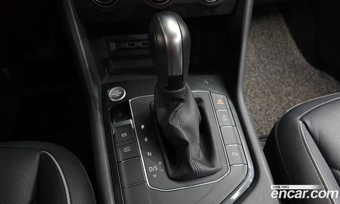 Volkswagen Tiguan 2020 2.0 автомат (гидро), фото 12