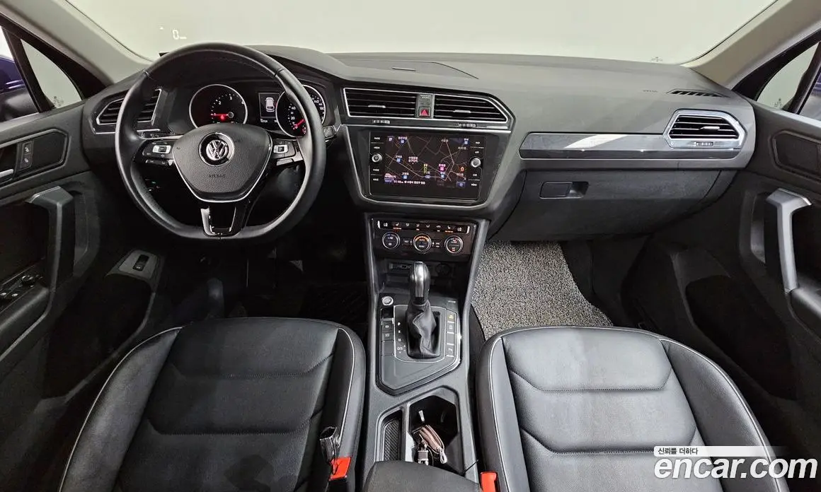 Volkswagen Tiguan 2020 2.0 автомат (гидро), фото 10