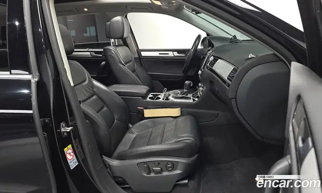 Volkswagen Touareg 2014 3.0 автомат (гидро), миниатюра 11 Volkswagen Touareg 2014 3.0 автомат (гидро), миниатюра 11