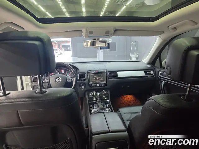 Volkswagen Touareg 2016 3.0 автомат (гидро), миниатюра 8 Volkswagen Touareg 2016 3.0 автомат (гидро), миниатюра 8
