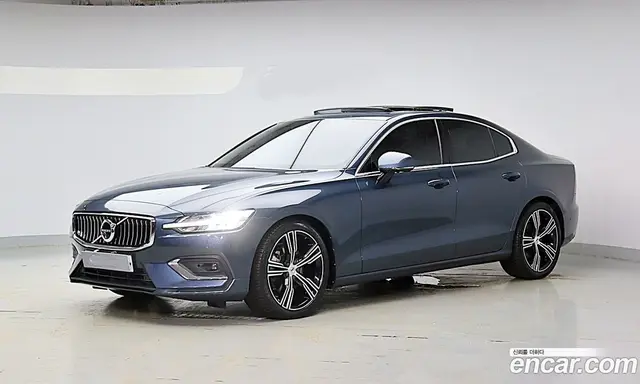 Volvo S60 2020 2.0 автомат (гидро), миниатюра 3 Volvo S60 2020 2.0 автомат (гидро), миниатюра 3