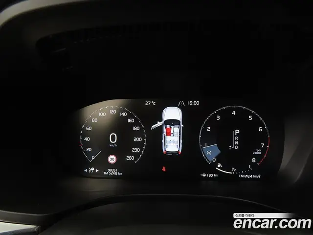 Volvo XC60 2017 2.0 автомат (гидро), миниатюра 9 Volvo XC60 2017 2.0 автомат (гидро), миниатюра 9