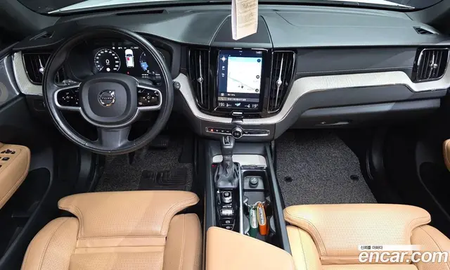 Volvo XC60 2019 2.0 автомат (гидро), миниатюра 9 Volvo XC60 2019 2.0 автомат (гидро), миниатюра 9