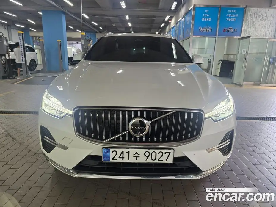 Volvo XC60 2024 2.0 автомат (гидро), фото 2 Volvo XC60 2024 2.0 автомат (гидро), фото 2