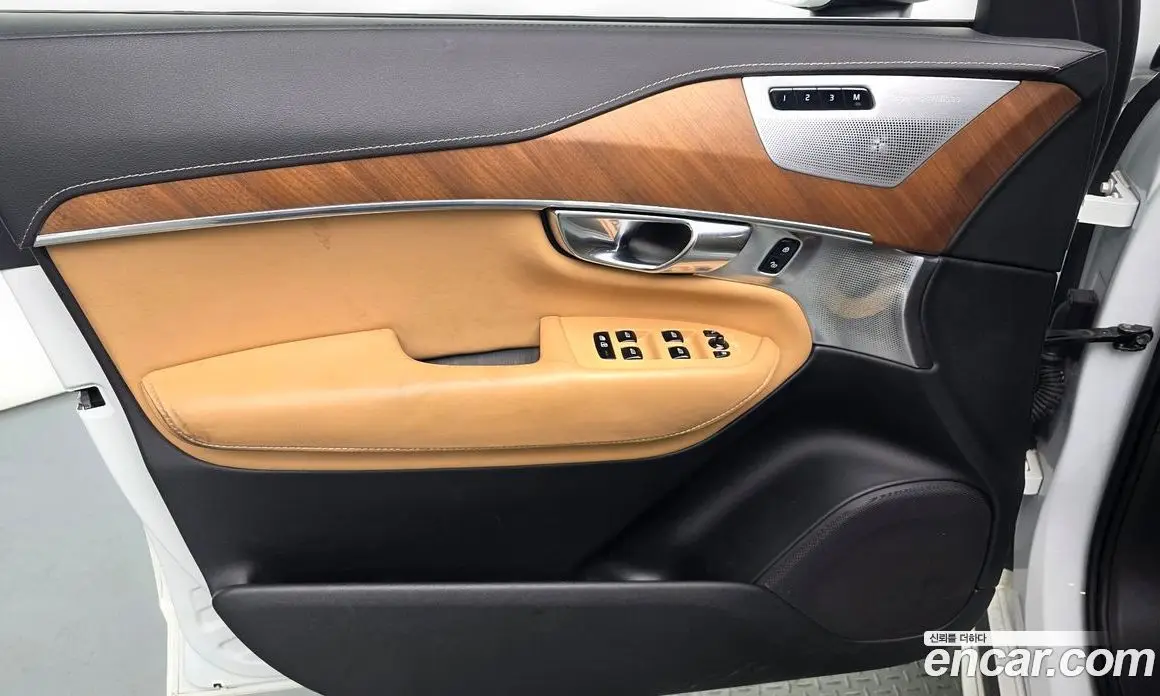 Volvo XC90 2019 2.0 автомат (гидро), фото 13 Volvo XC90 2019 2.0 автомат (гидро), фото 13