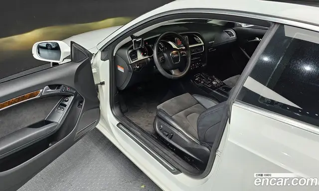Audi A5 2010 2.0 автомат (гидро), миниатюра 10 Audi A5 2010 2.0 автомат (гидро), миниатюра 10