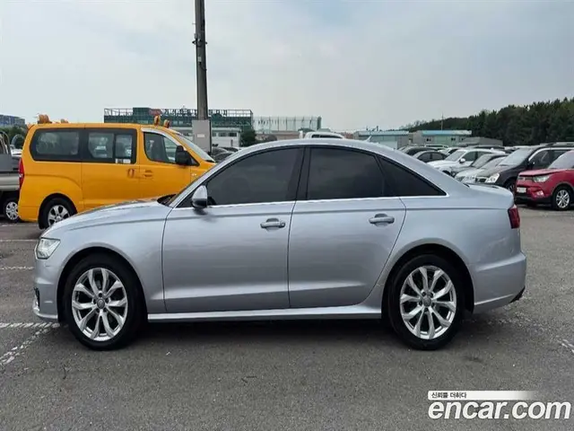 Audi A6 2016 2.0 автомат (гидро), миниатюра 2