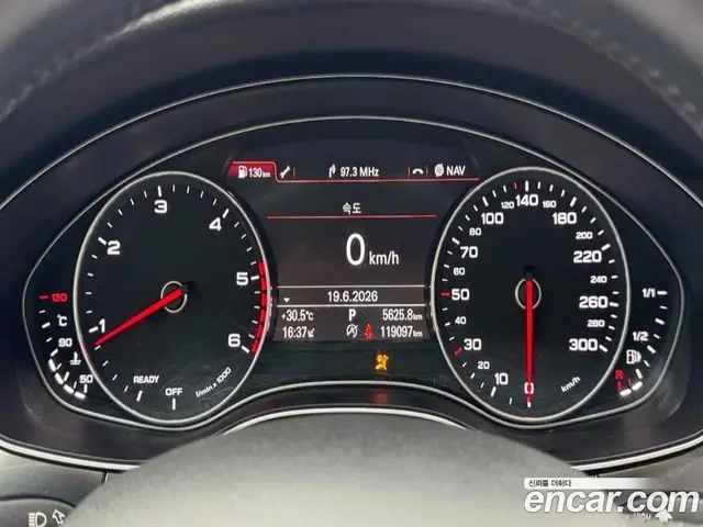 Audi A6 2016 2.0 автомат (гидро), миниатюра 11