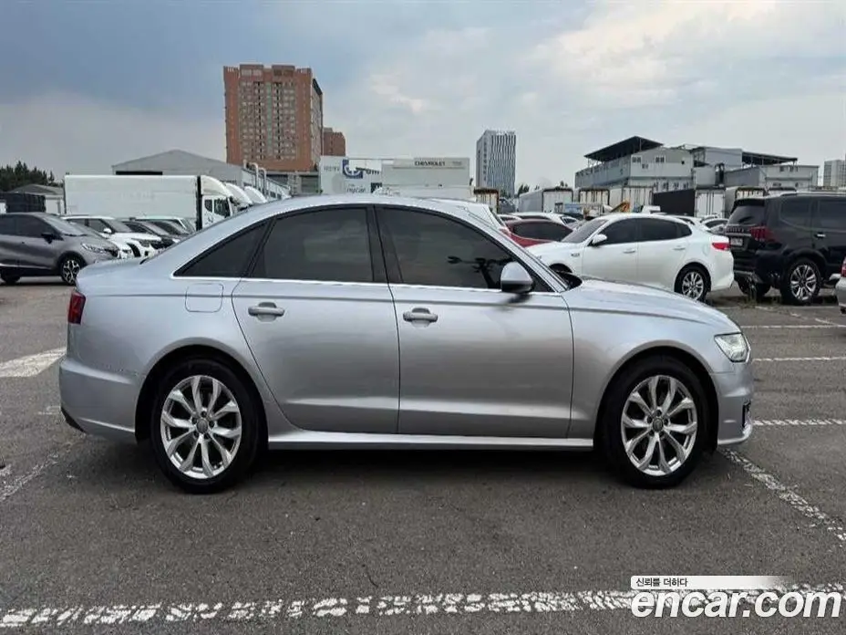 Audi A6 2016 2.0 автомат (гидро), фото 3