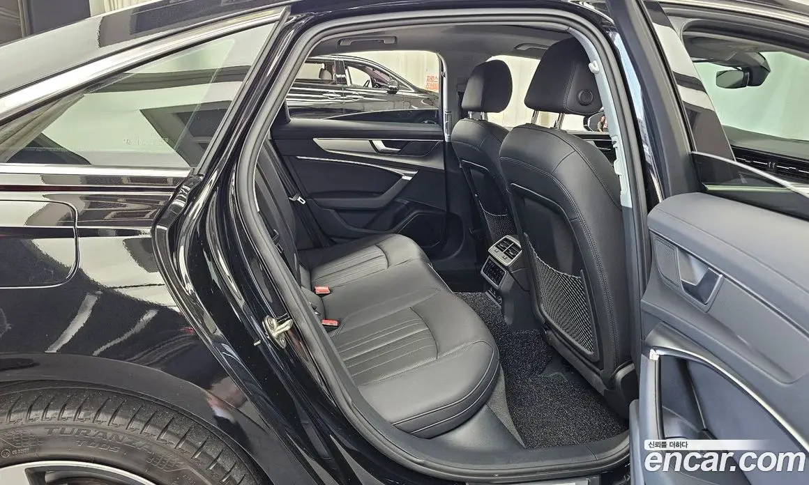 Audi A6 2022 2.0 автомат (гидро), фото 12 Audi A6 2022 2.0 автомат (гидро), фото 12
