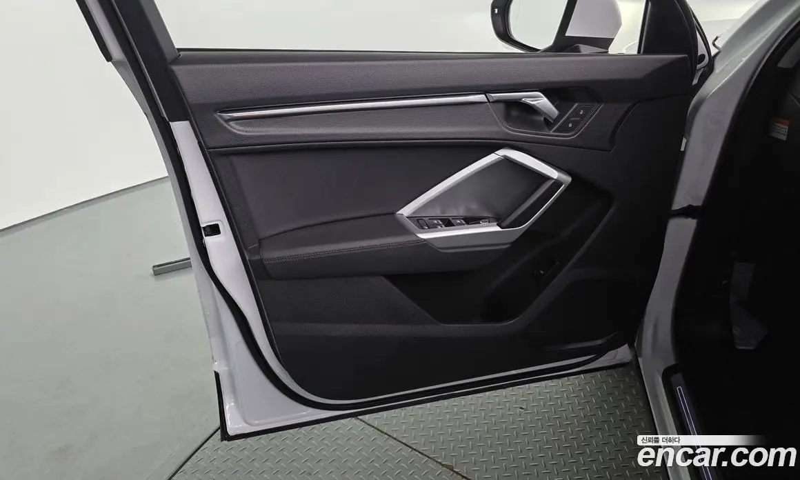 Audi Q3 2020 2.0 автомат (гидро), фото 14 Audi Q3 2020 2.0 автомат (гидро), фото 14