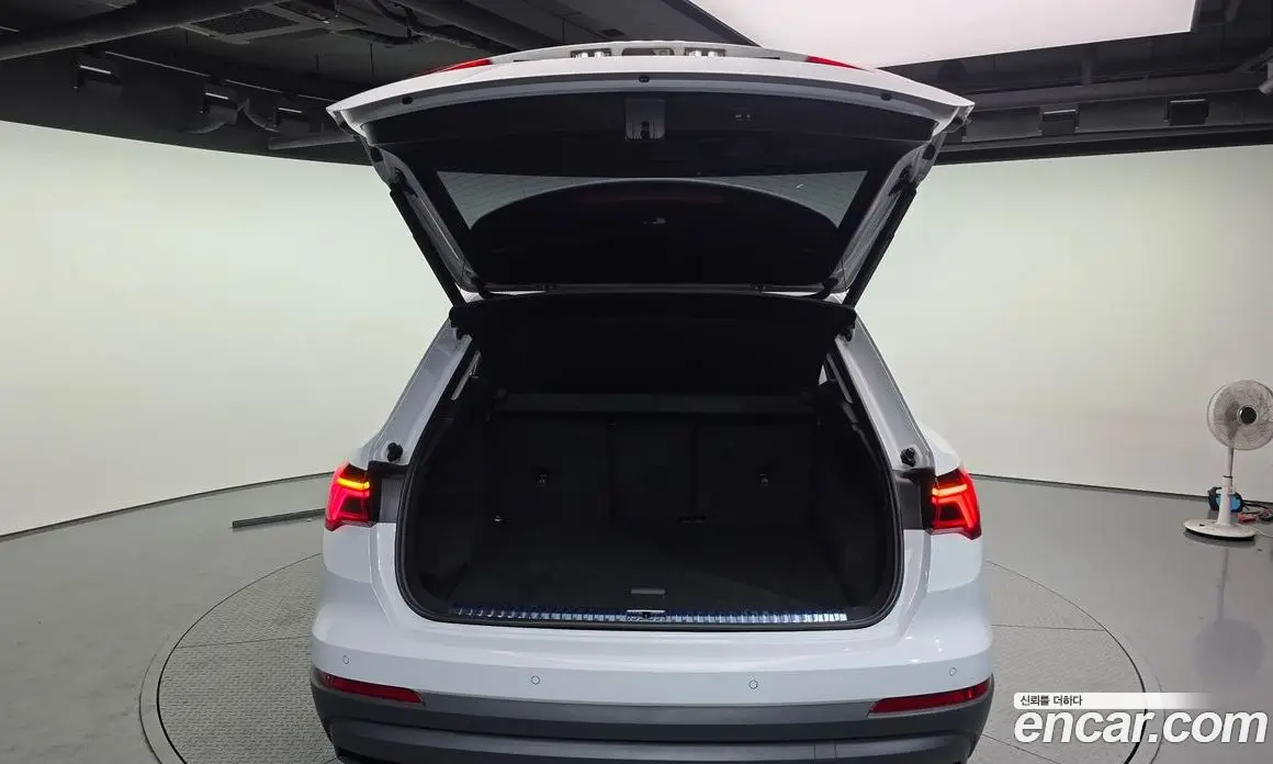 Audi Q3 2020 2.0 автомат (гидро), фото 26 Audi Q3 2020 2.0 автомат (гидро), фото 26