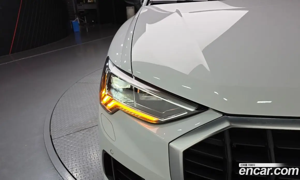 Audi Q3 2020 2.0 автомат (гидро), фото 8 Audi Q3 2020 2.0 автомат (гидро), фото 8
