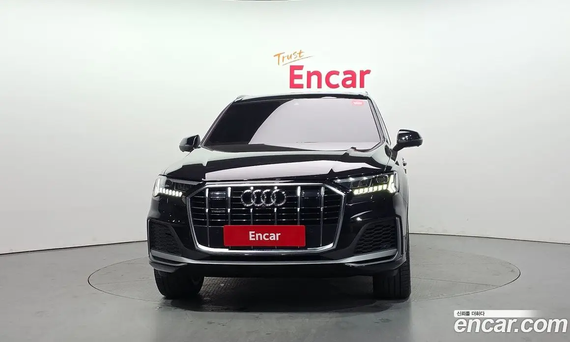 Audi Q7 2021 3.0 автомат (гидро), фото 3 Audi Q7 2021 3.0 автомат (гидро), фото 3