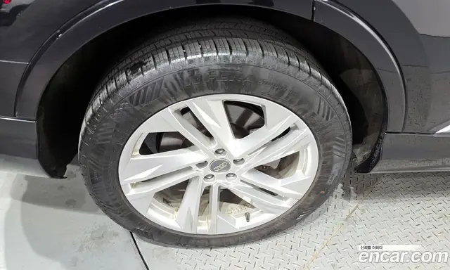 Audi Q7 2021 3.0 автомат (гидро), миниатюра 5 Audi Q7 2021 3.0 автомат (гидро), миниатюра 5