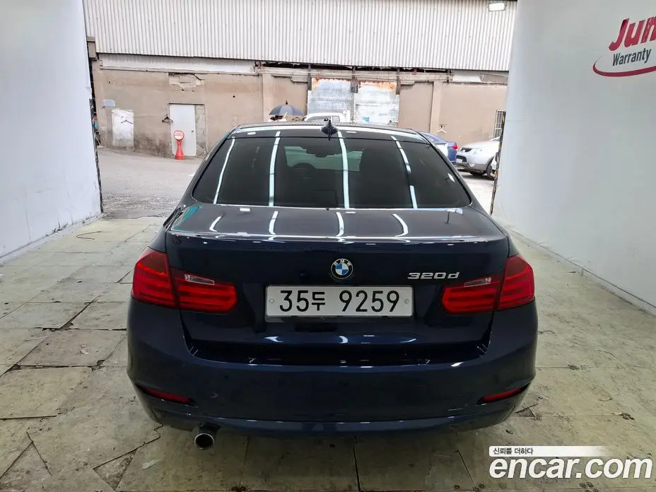BMW 3 серия 2014 2.0 автомат (гидро), фото 4