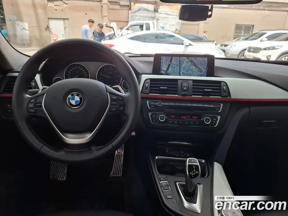 BMW 3 серия 2014 2.0 автомат (гидро), фото 9