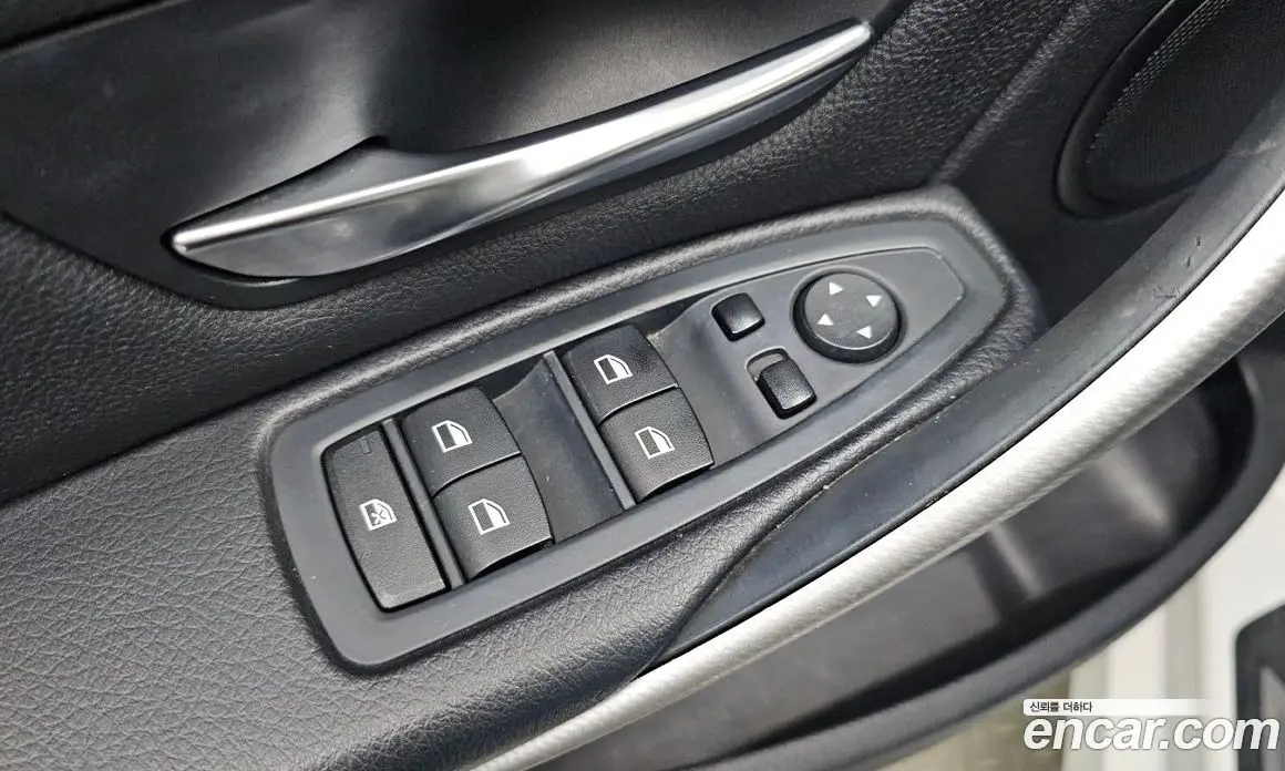 BMW 3 серия 2015 2.0 автомат (гидро), фото 13 BMW 3 серия 2015 2.0 автомат (гидро), фото 13
